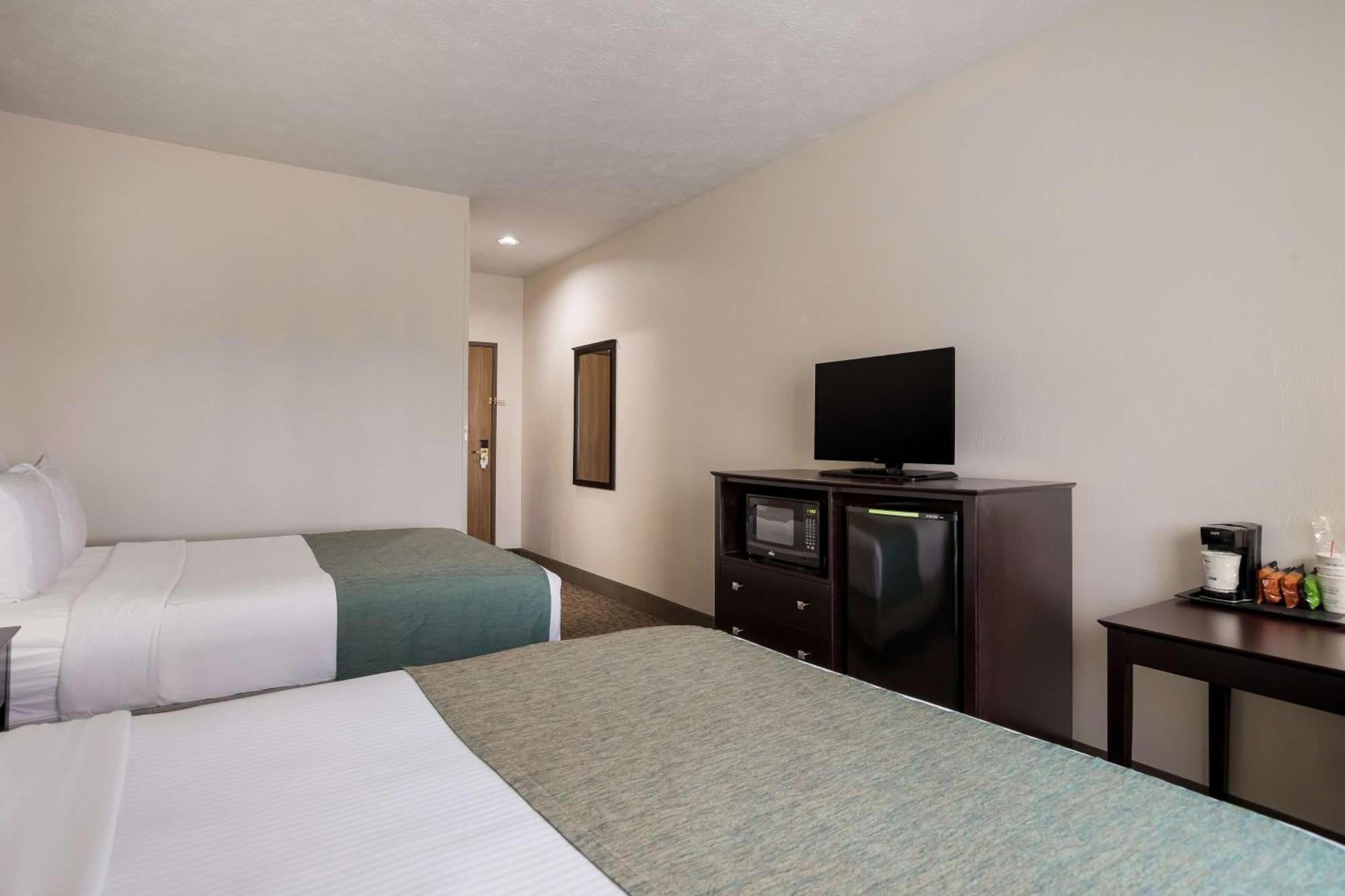 Best Western Kendallville Inn Εξωτερικό φωτογραφία