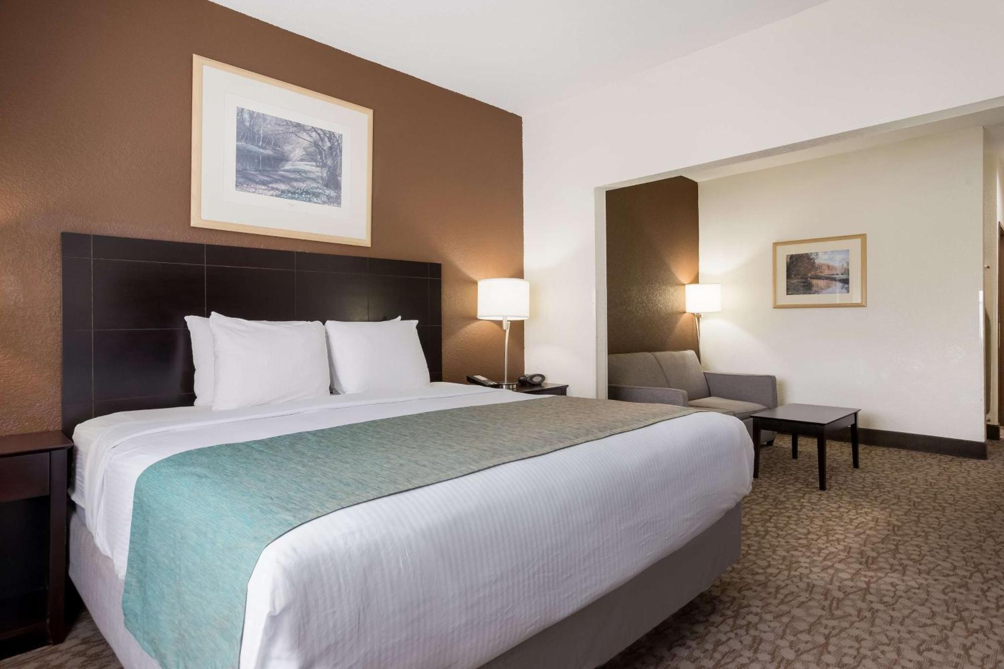 Best Western Kendallville Inn Εξωτερικό φωτογραφία
