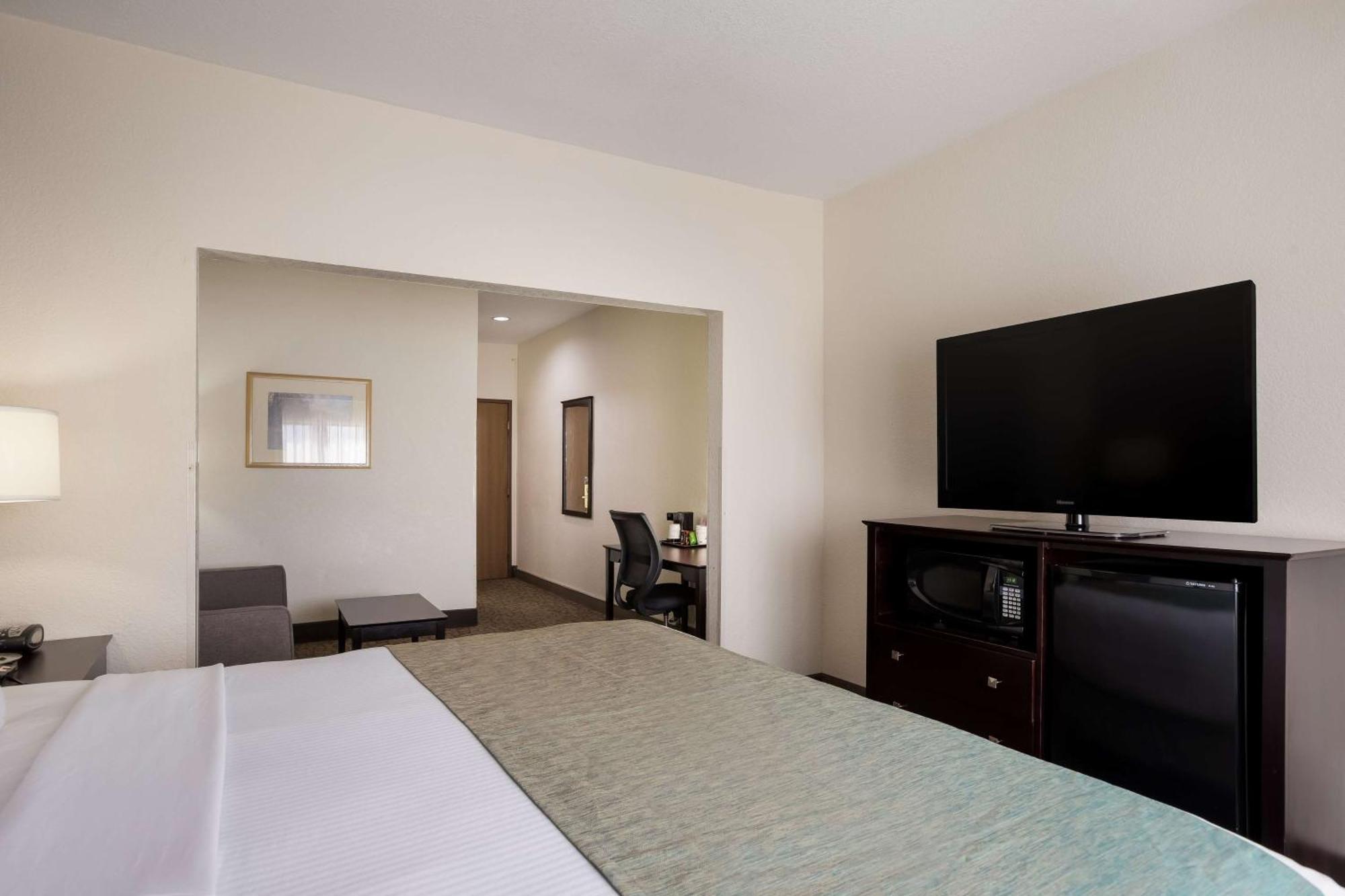 Best Western Kendallville Inn Εξωτερικό φωτογραφία